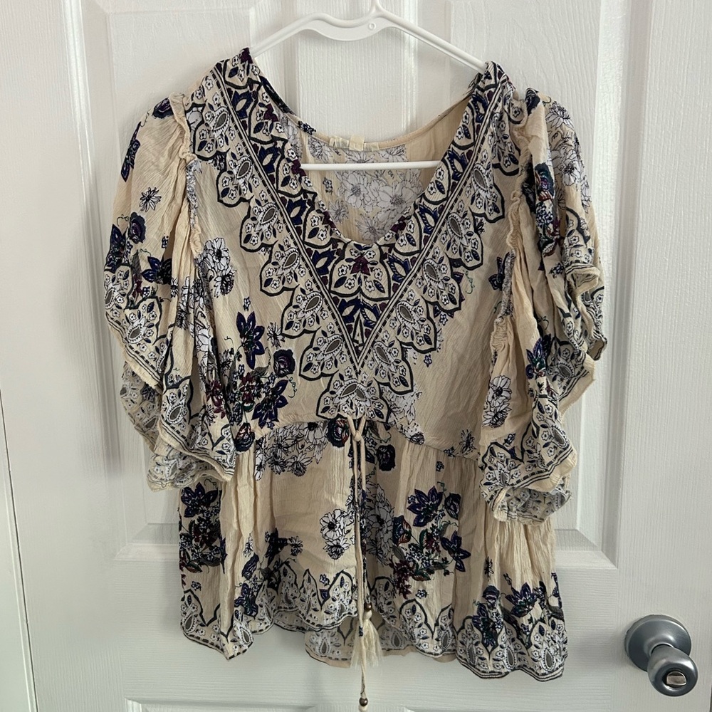 Floral top